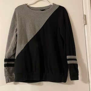 Torrid 00 colorblock sweathsirt EUC